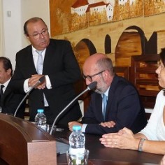 Ministro do Ambiente reuniu em Ponte da Barca com Presidentes dos Municpios abrangidos pelo Parque Nacional Peneda Gers